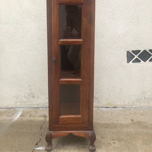 display cabinet